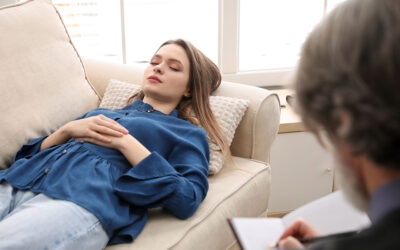 What’s a hypnotic induction, and how does it work?